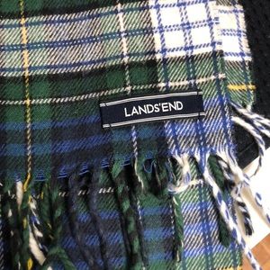Land’s End flannel plaid scarf, EUC